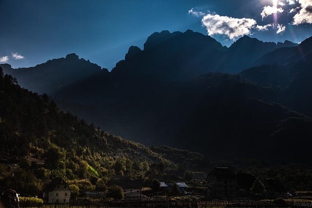 albanie blog - Jacek Czerwieniec de Pixabay.jpg