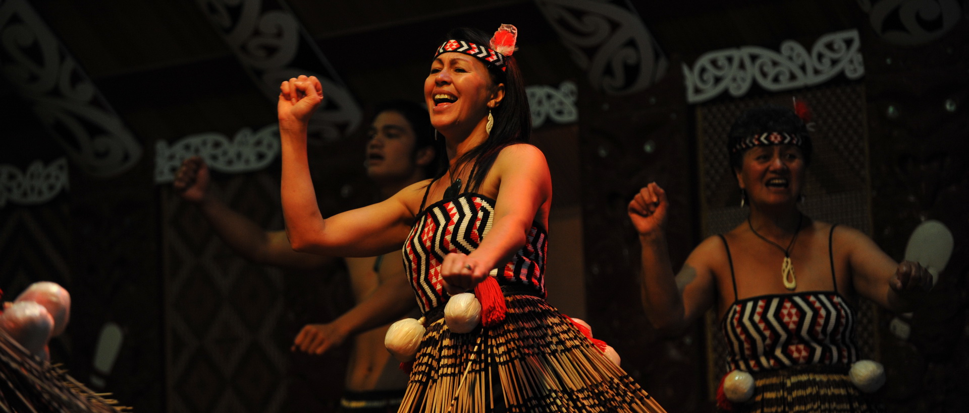 Te_Puia_Pa_Architecture_and_People_(13).jpg