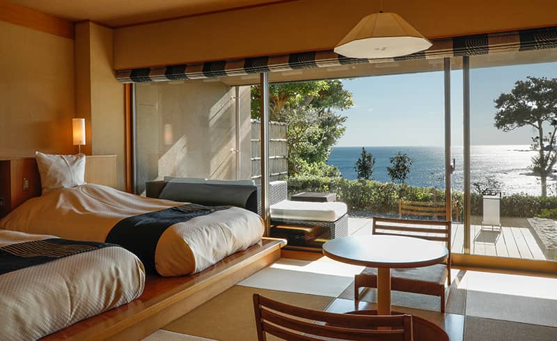 Ryokan supérieur et onsen en bord d'océan