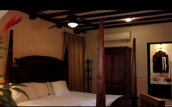 Maison d'hôtes dans une bâtisse coloniale