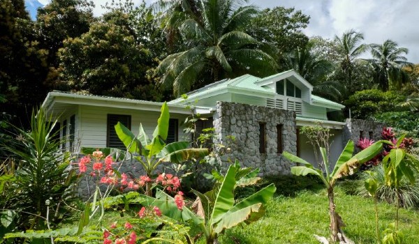 Cottages et villas sur la côte Est
