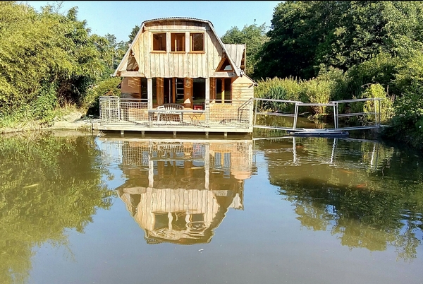 Ma cachette au bord de l'eau...