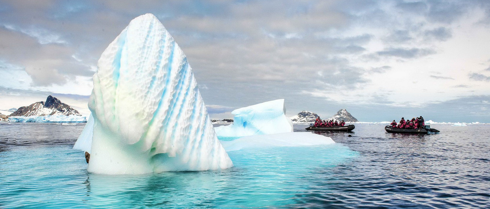 Vol et croisière en Antarctique. Les aéro-croisières vers l'Antarctique