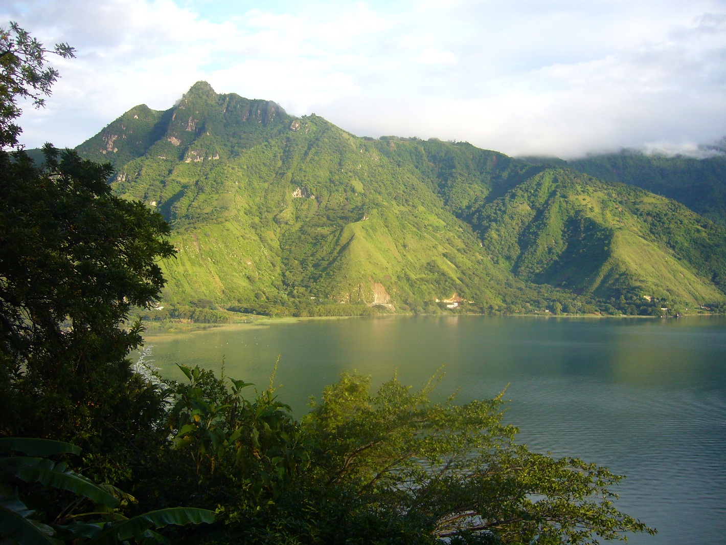 Du Lac Atitlan à la Côte Caraïbes